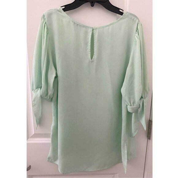 Banana Republic Mint Green Tie-Sleeve Blouse Size Small - Picture 2 of 3